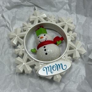Hallmark MOM 2021 Keepsake Ornament Snowman Snowflake Motion
